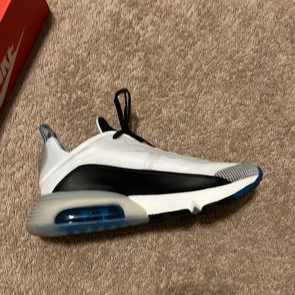 Nike air max 2090, Size men’s 10 main image 6